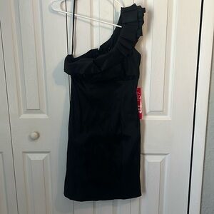 Black one-shoulder cocktail dress.